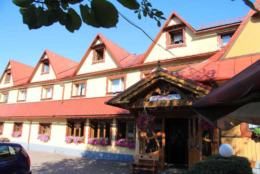 Проживання в сім'ї Borowik *